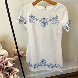 White casa azul looking sun dress